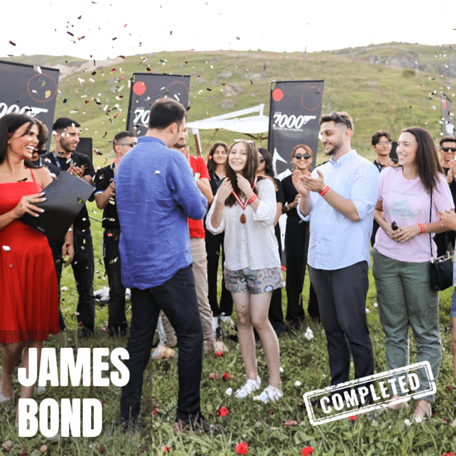 James Bond Takım Çalışması