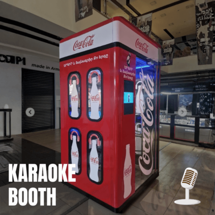 Yeni Yıl Karaoke Booth Aktivitesi